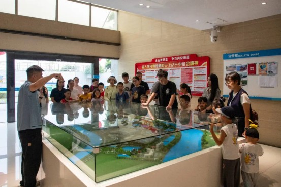 “百千萬(wàn)·莞一夏”｜水務(wù)環(huán)境集團(tuán)開(kāi)展系列“小候鳥(niǎo)”暑期關(guān)愛(ài)志愿服務(wù)活動(dòng)